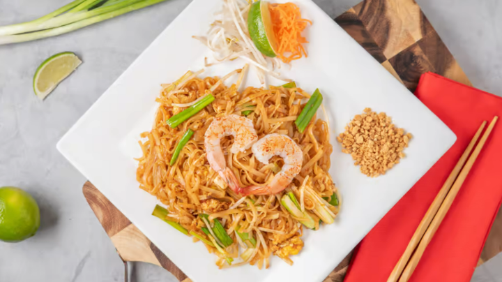 Royal Pad Thai Noodle