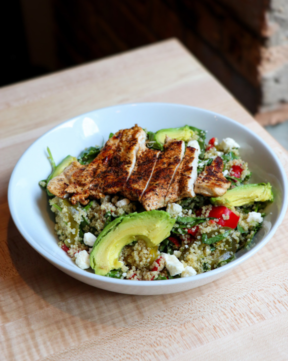 BLACKENED CHICKEN QUINOA SALAD