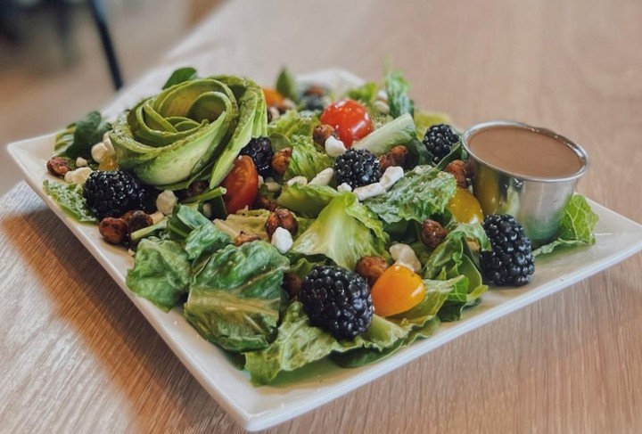 Chickpea Berry Salad