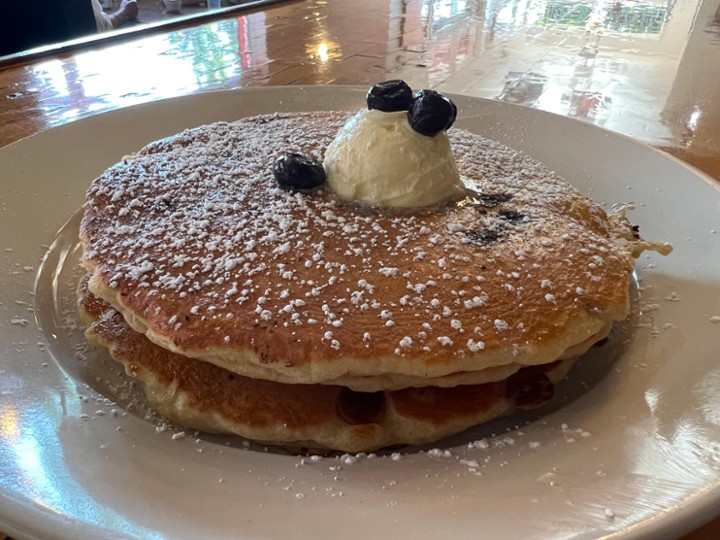 SOURDOUGH BLUEBERRY PANCAKES