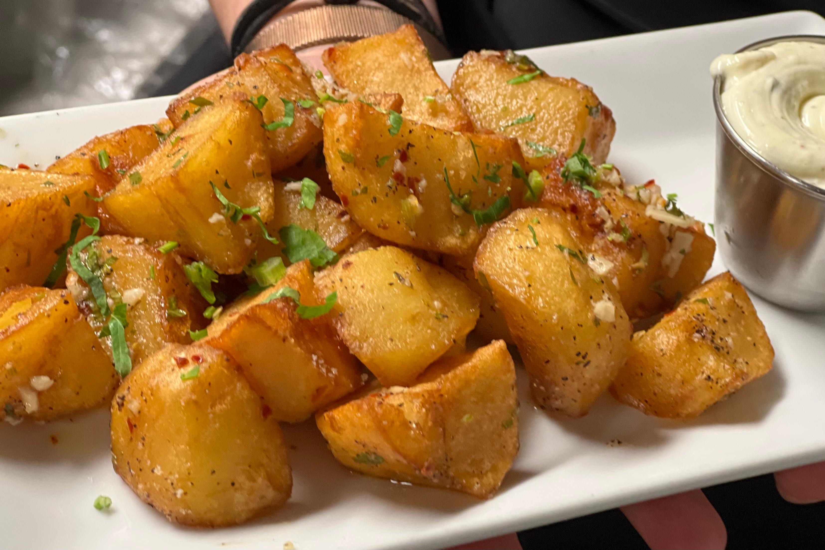 Potatoes Brava (V)