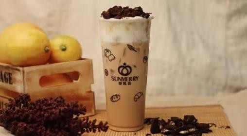 Oreo Milk Tea with Puff Cream