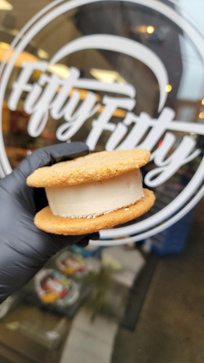 Key Lime Pie Ice Cream Sandwich