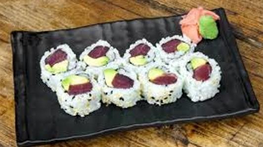 Tuna Avocado maki