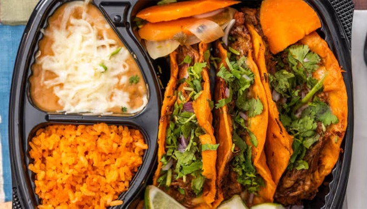 3 Cheesy Chicken Birria Taco Combo