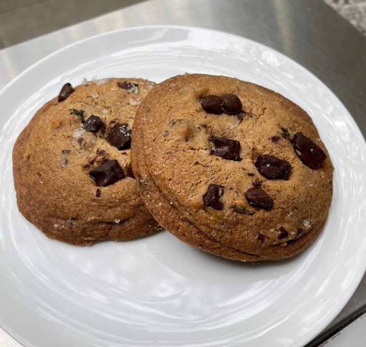 Salted Chocolate Chunk Cookie