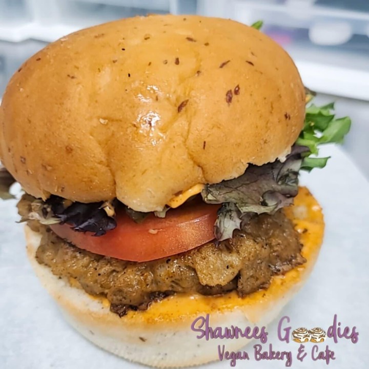House-made Burger w/ Crinkle Fries