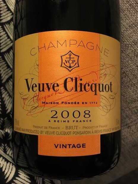 VEUVE CLICQUOT CHAMPAGNE BRUT VINTAGE 2008 1.5L