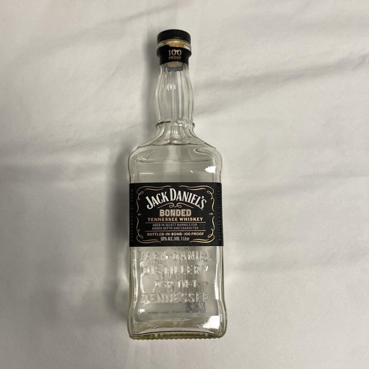 Jack Daniel  ™s Bonded Tennessee Whiskey 100 Proof 1.00L
