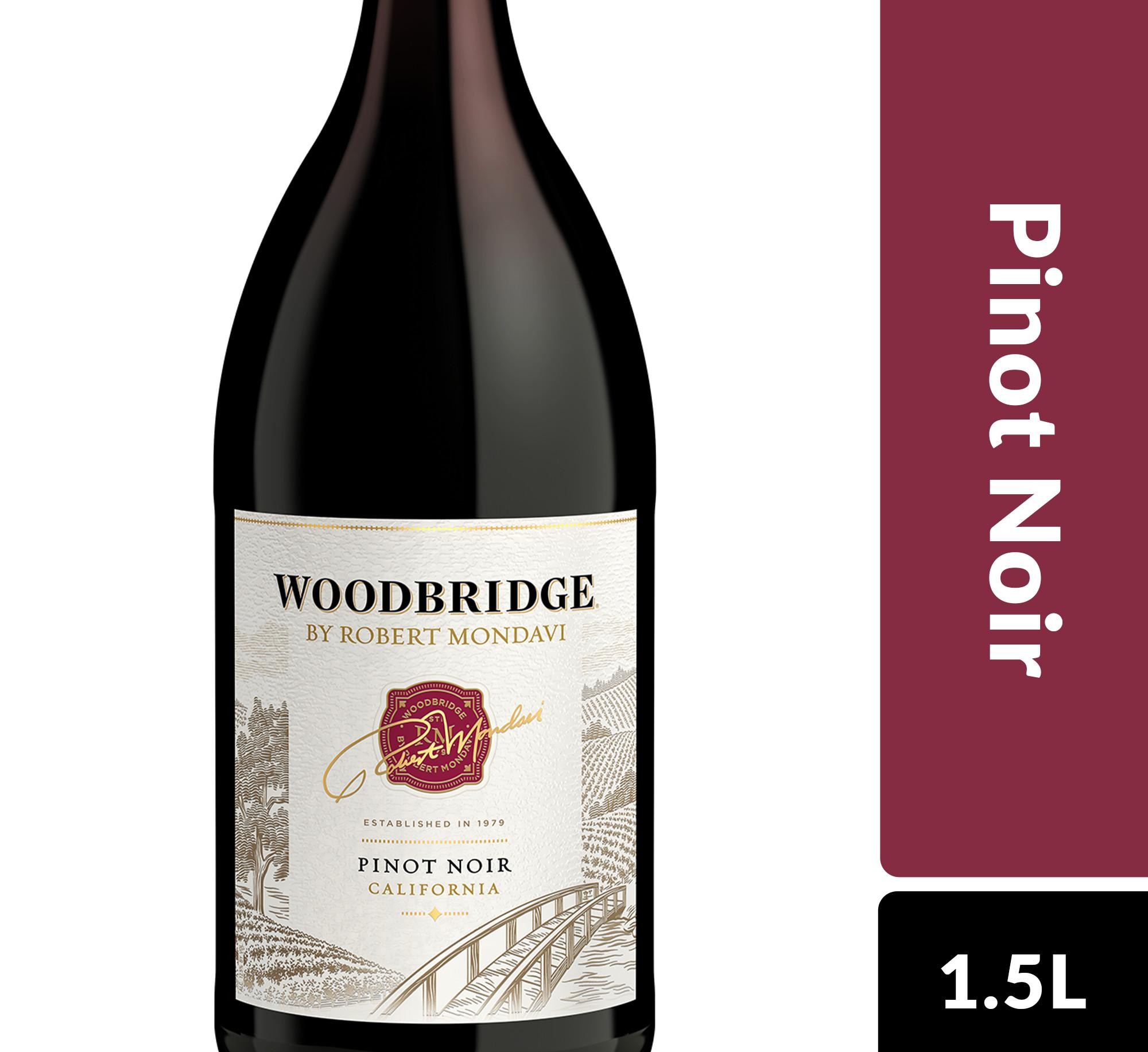 Woodbridge by Robert Mondavi Pinot Noir 1.50L