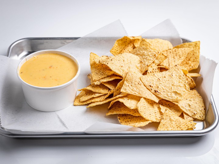 Queso and Chips