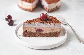 BLACK FOREST CHEESECAKE