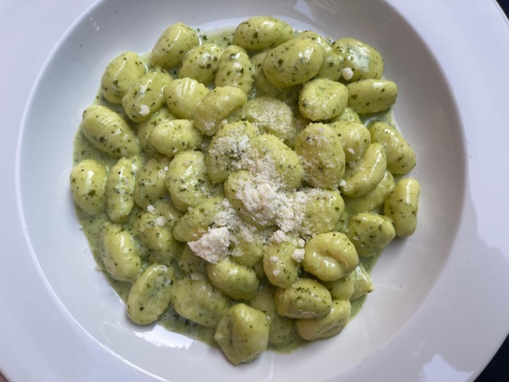 Gnocchi Pesto