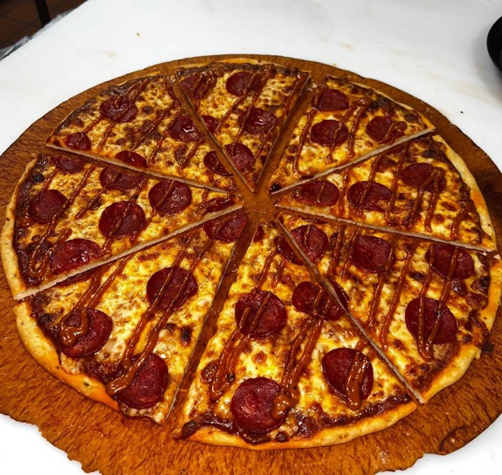 Turkey Pepperoni Pizza (Halal)
