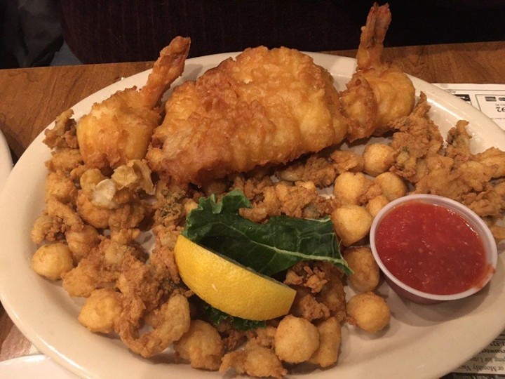 Fried Seafood Platter TO