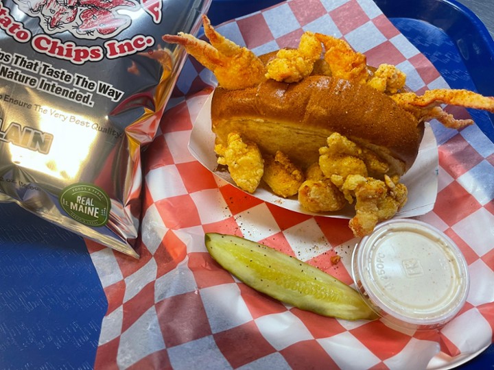 Beal’s Famous Fried Lobster Roll