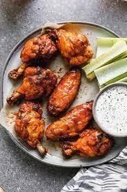 CHICKEN WINGS