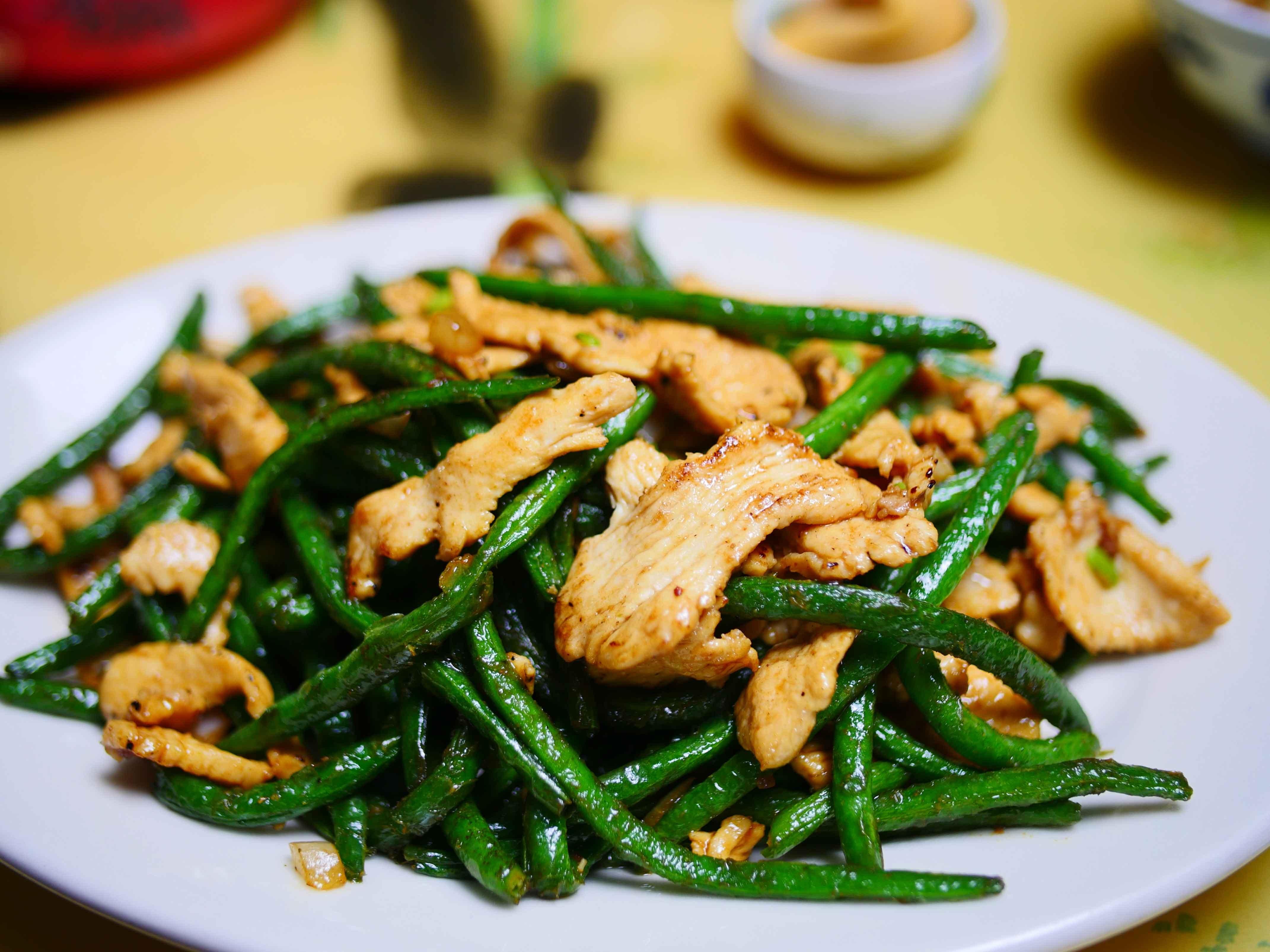L58 Chicken and String Beans