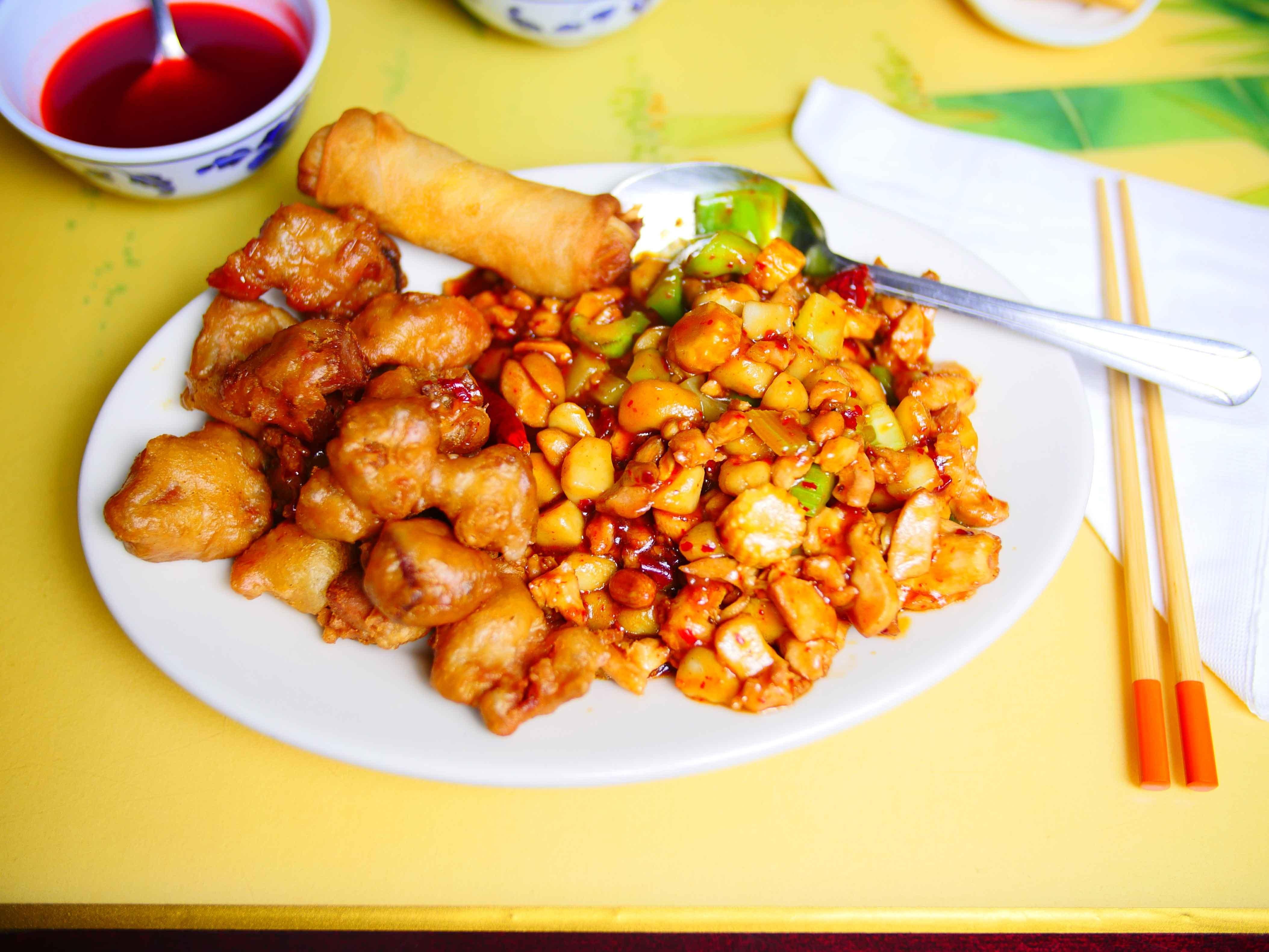 CS14 Kung Pao Chicken & Sweet and Sour Pork