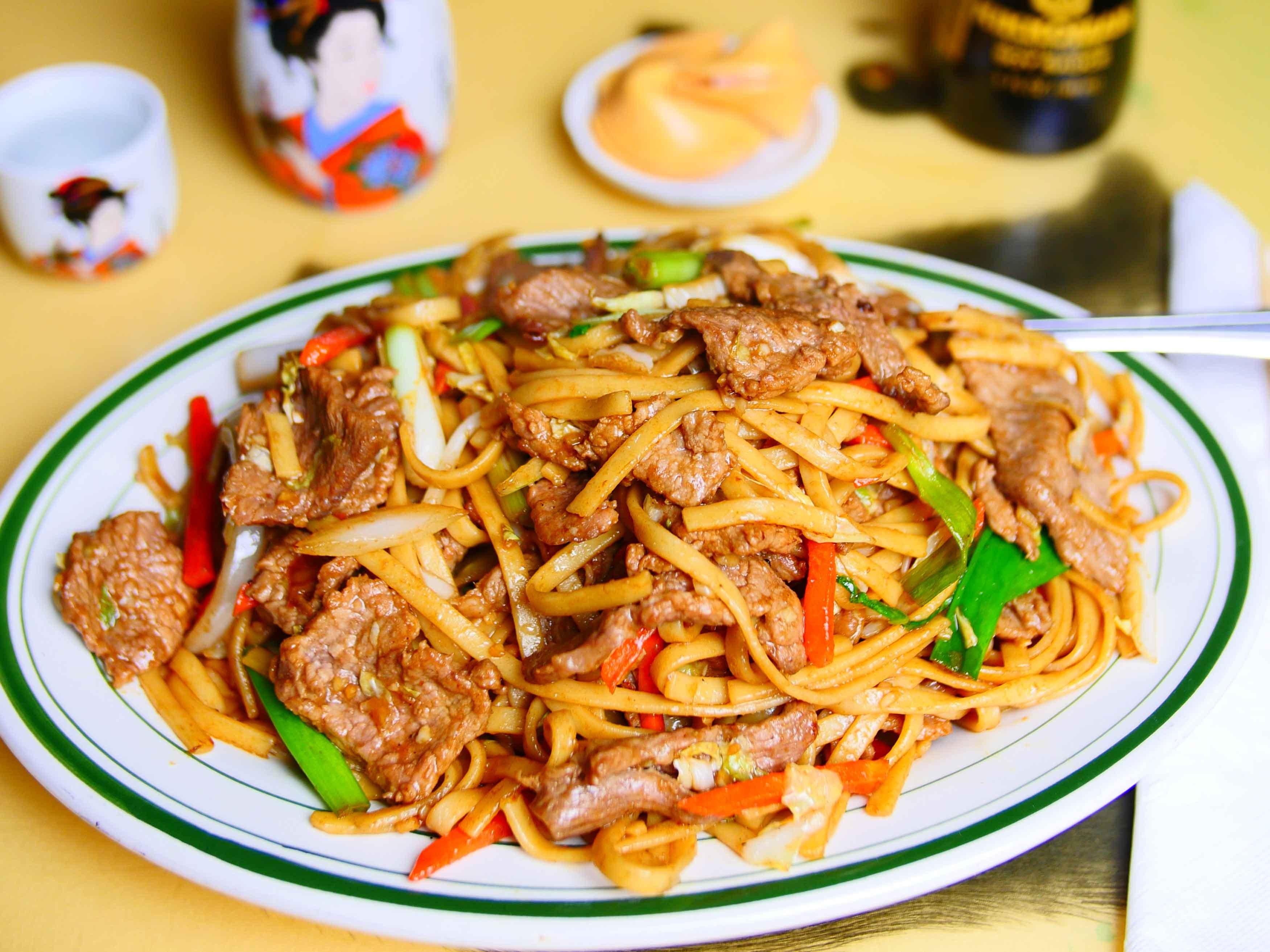 723 Beef Lo Mein