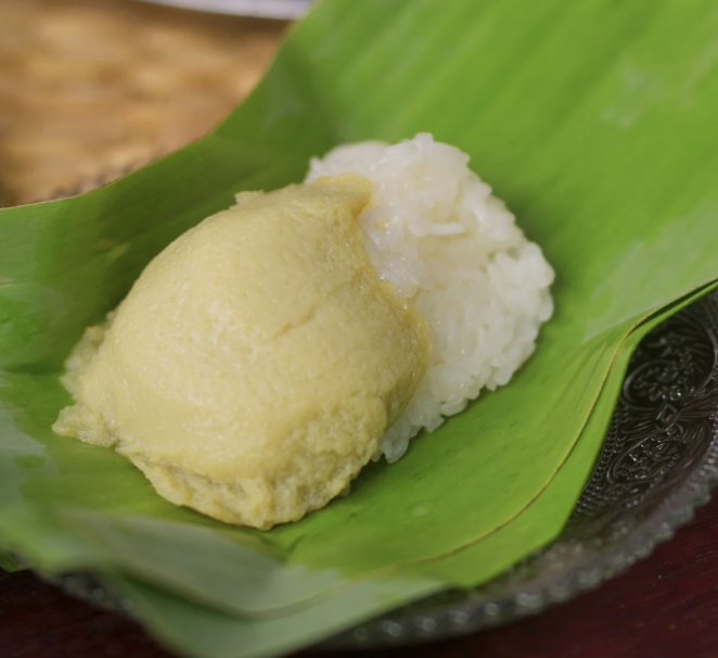 Sticky Rice with Thai Custard