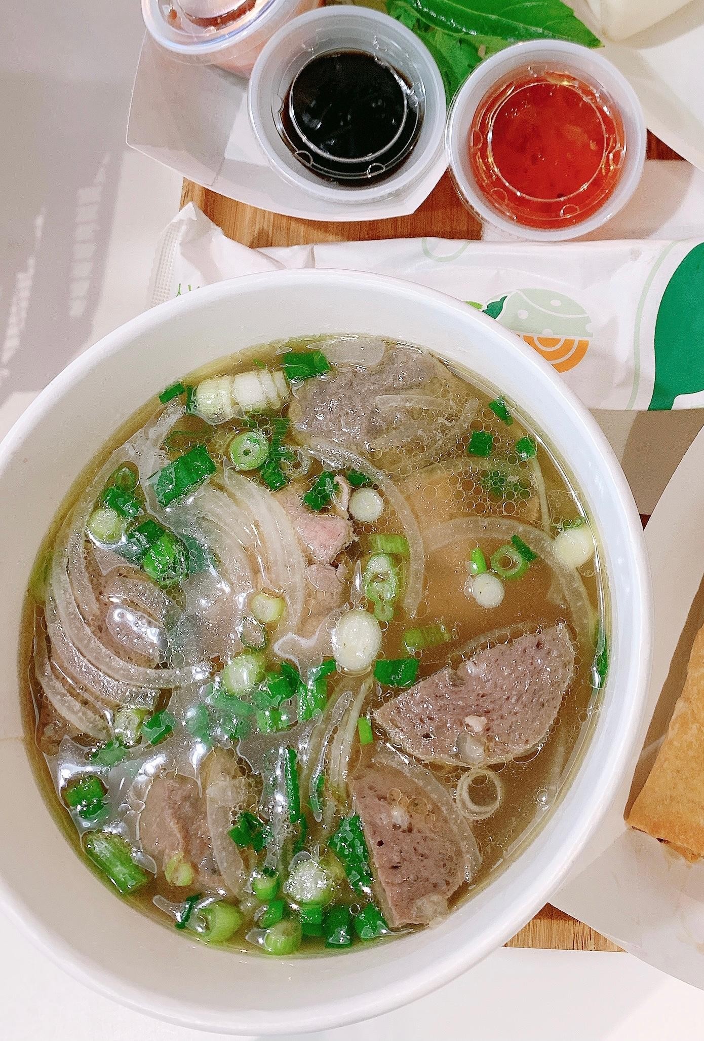 Pho Tai Bo Vien/ Rare Filet & Meatballs Pho #5