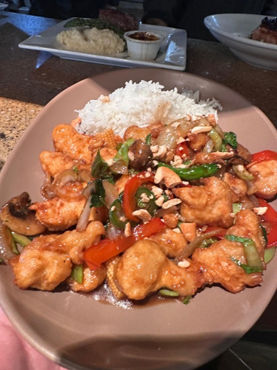 Cashew Chicken