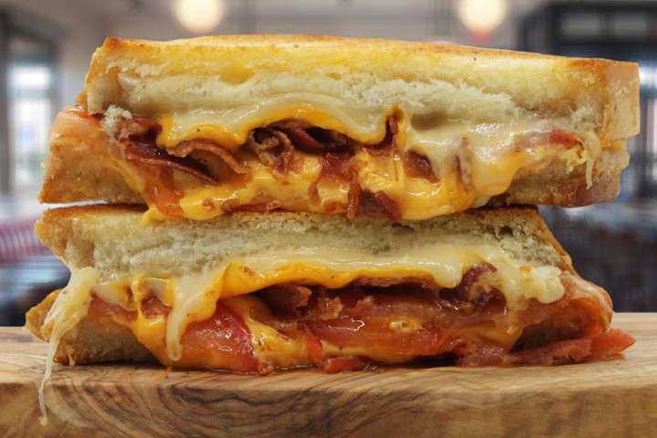 Tomato & Bacon Grilled Cheese