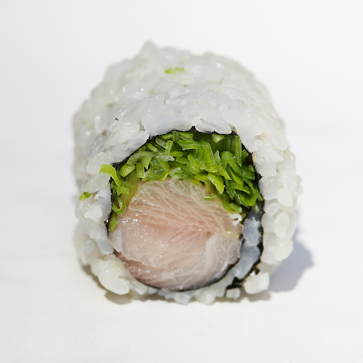 Yellowtail w/Scallion Roll