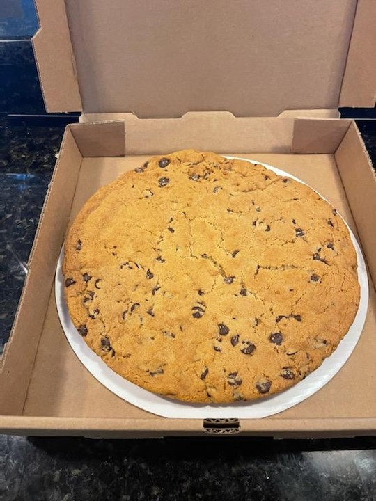 12" Chocolate Chip Cookie Pizza