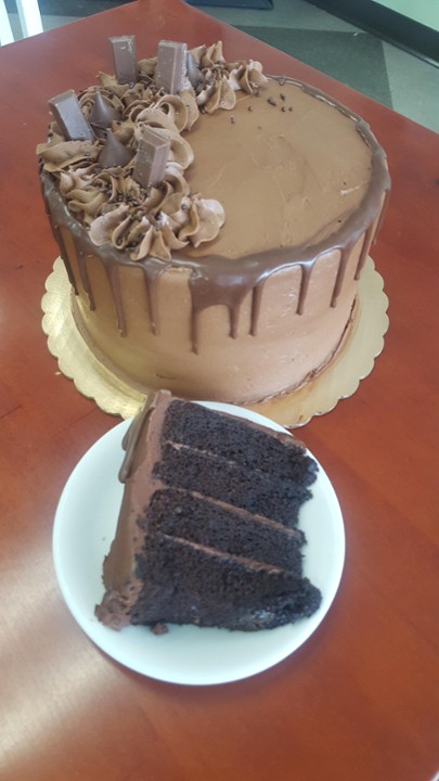 Chocolate Dream Cake - 8" round cake