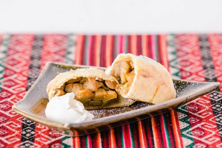 Apple empanada