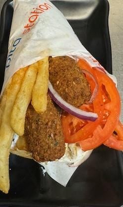 Falafel Pita With Fries Lunch Special