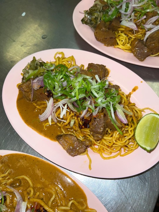 Angus Beef Curry Noodles ( Special )
