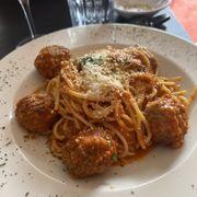 Spaghetti & Meatballs