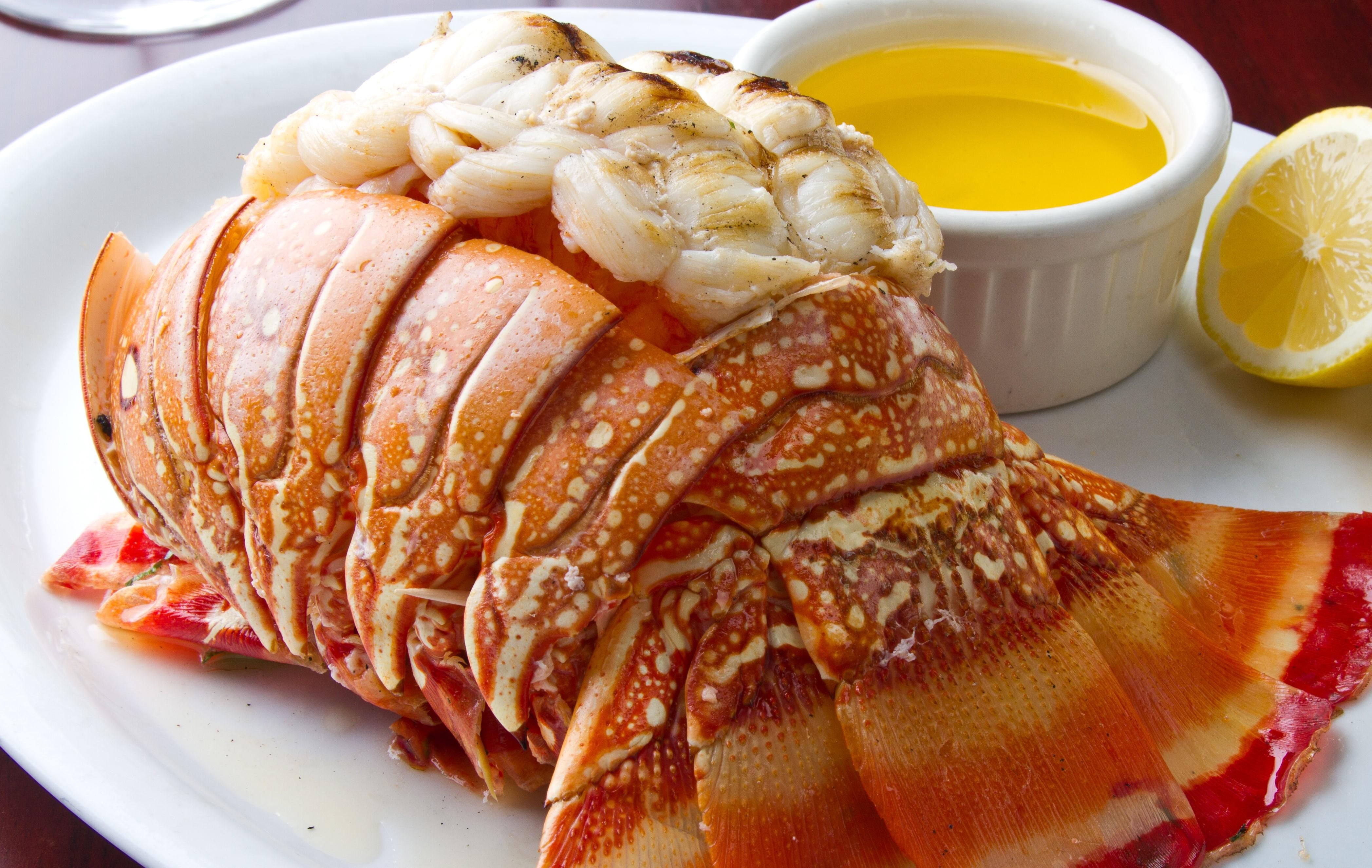 Twin Main Petite Lobster Tails