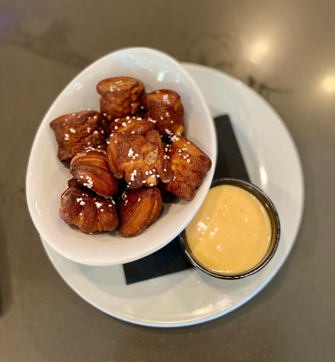 Pretzel Bites with Beer Cheese