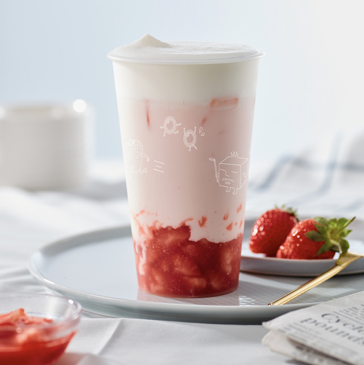 Fresh Strawberry Latte