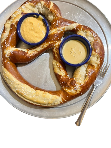 Large Pretzel and Dip