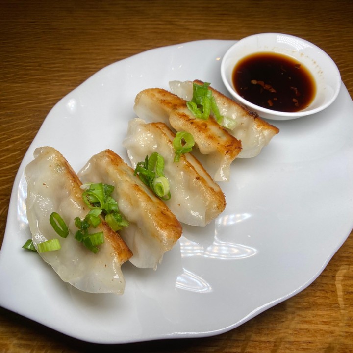 GYOZA