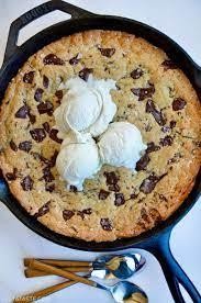 cookie skillet with ice cream