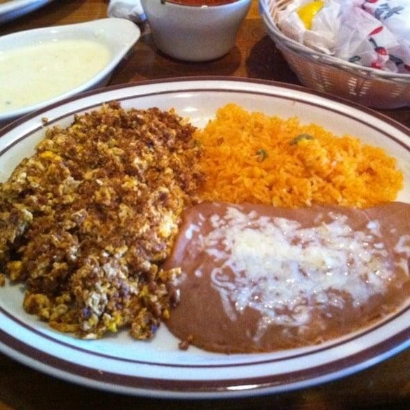 Huevos Con Chorizo