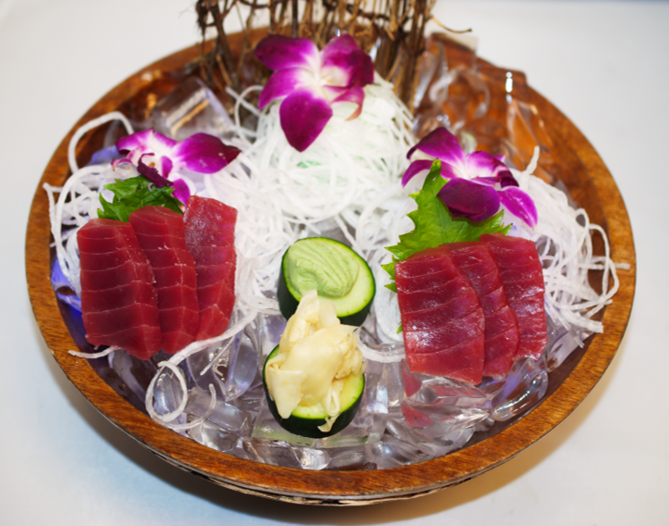 Tuna Sashimi Set (6 pieces)