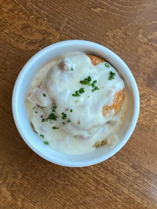 BISCUITS & GRAVY