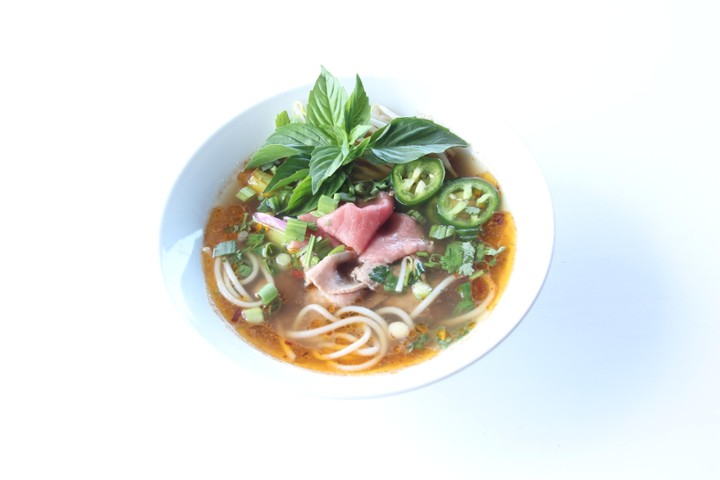 Hue's Spicy Beef Noodle Soup