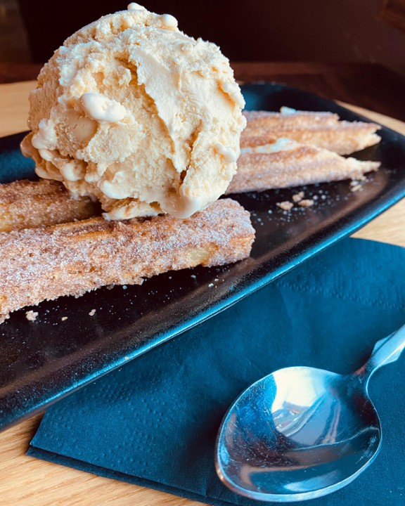 Churro Sundae