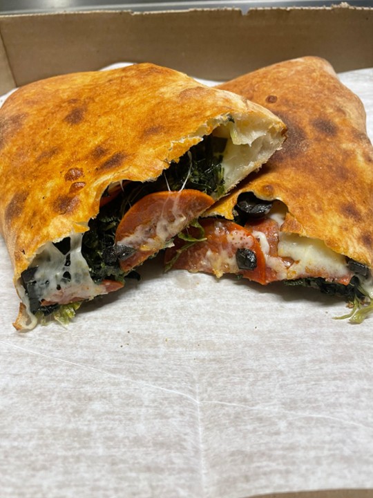 SPINACH SPECIAL CALZONE