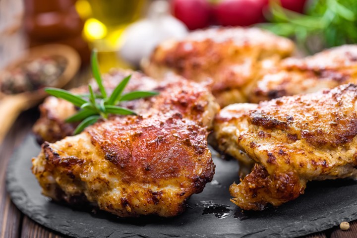 Chicken Thighs (Sobrecocha de Frango)