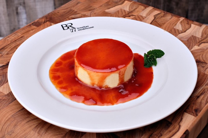 Romeo and Julieta Flan