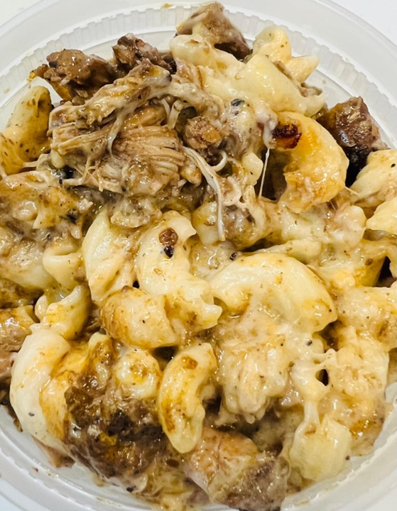 Jerk Mac N Cheese (Mac N Cheese with Jerk Chicken)